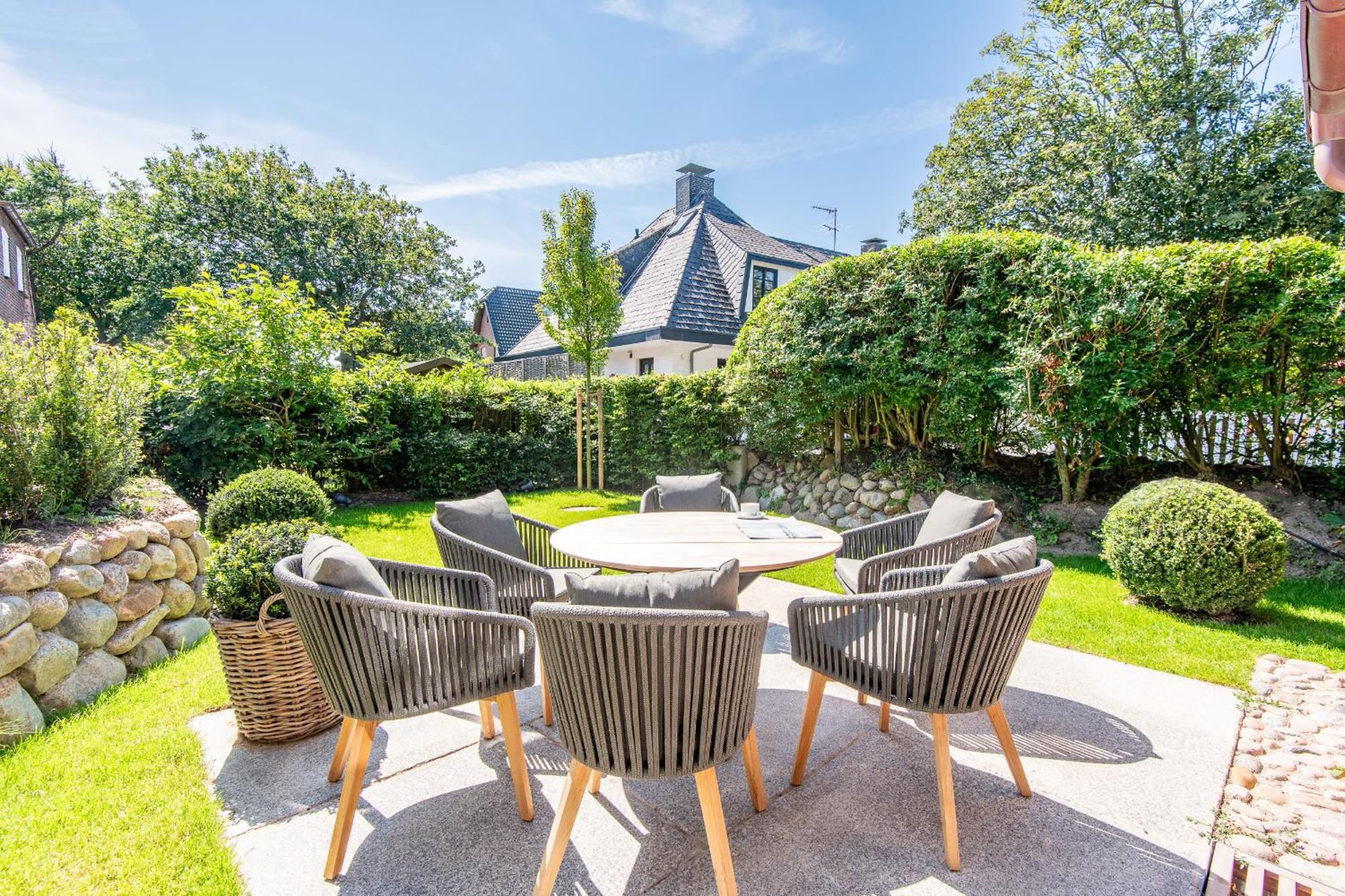Senwai 4 Ferienhaus *